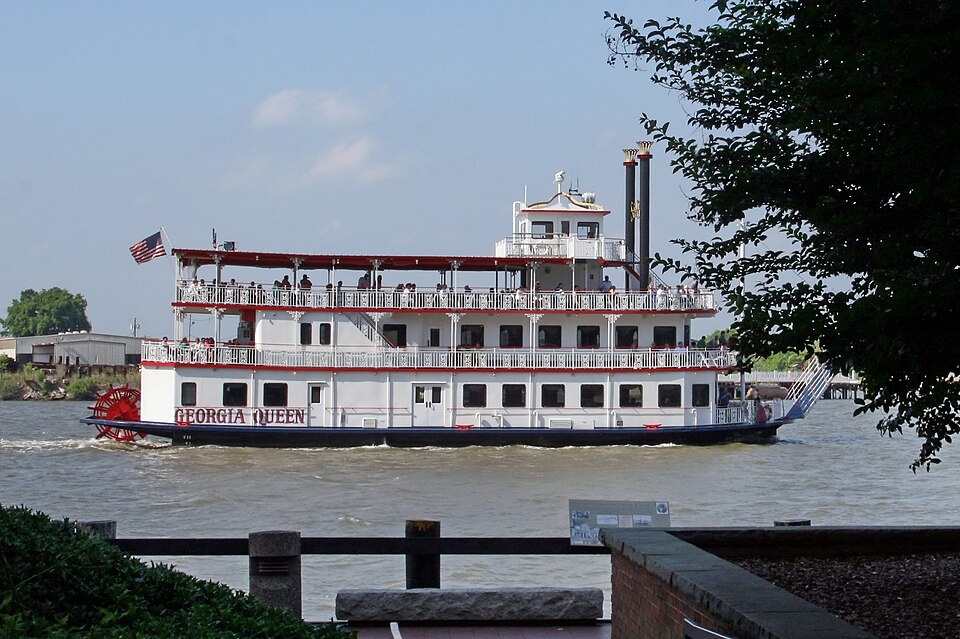 File:Georgia Queen at Savannah (4687418956).jpg