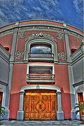 Central facade