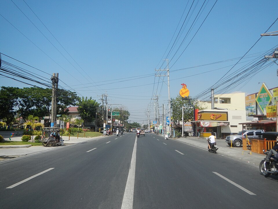 File:9000Antero Soriano Highway Naic 33.jpg