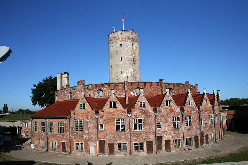 File:Gdansk Wisłoujście Fortress 1.jpg