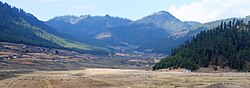 Phobjikha Valley - walk in the crane reserve - Bhutan