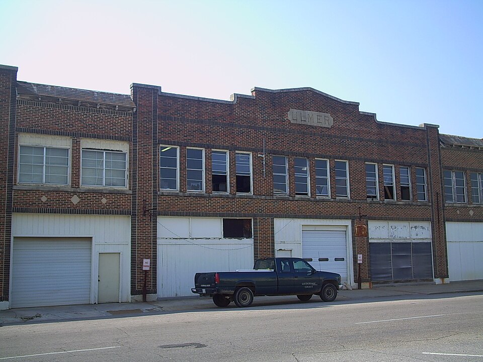 File:Ulmer Building Meridian, MS.JPG