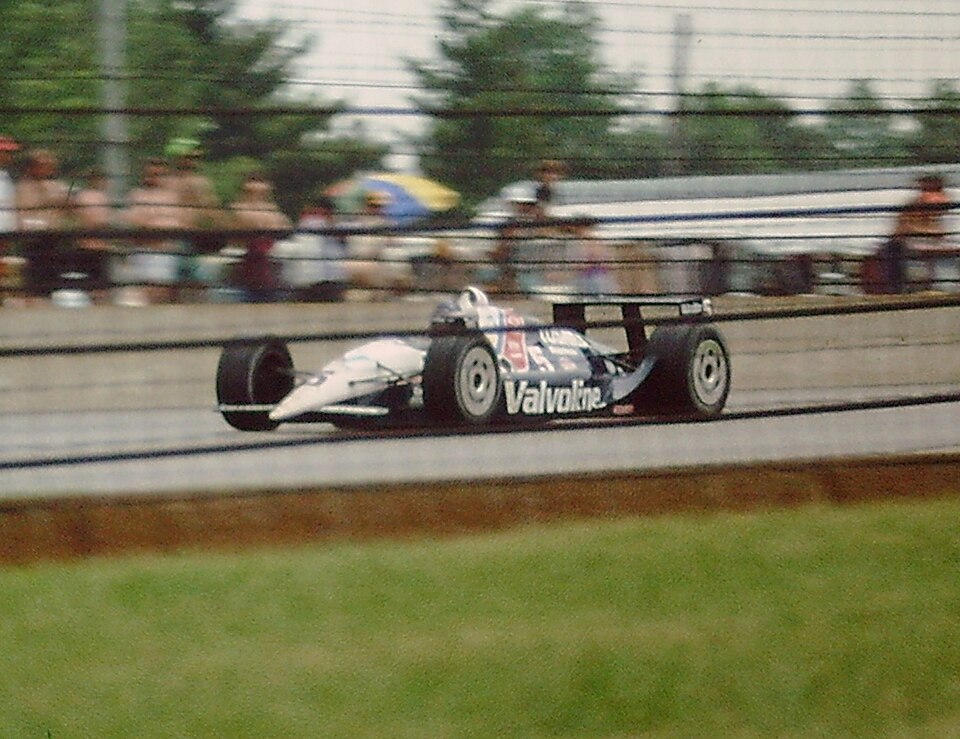 File:AlUnserJr1990.JPG