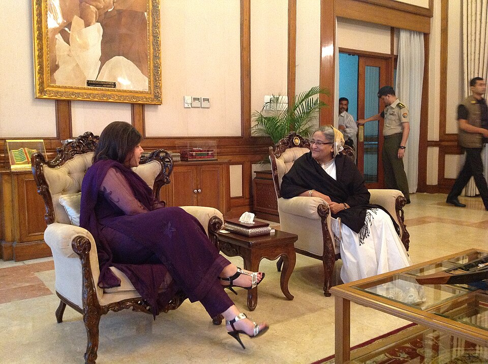 File:Meeting the Prime Minister (8538725449).jpg