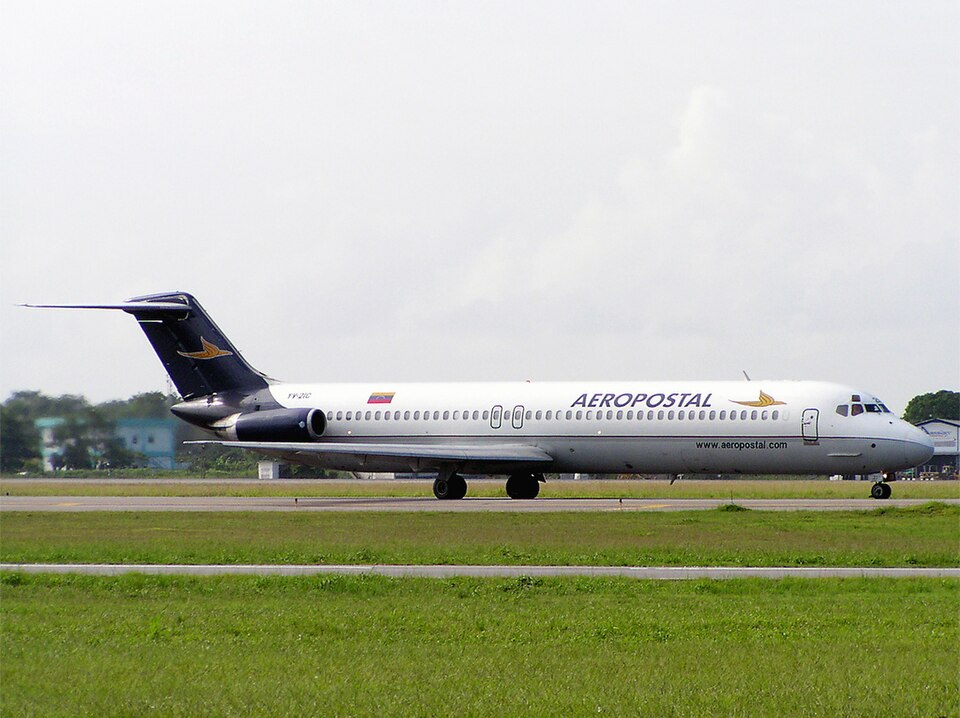 File:Aeropostal McDonnell Douglas DC-9-51 Maharajh-3.jpg