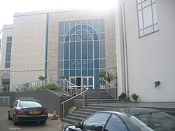 Entrance to the main mosque with a view of the glass entrance (2008)