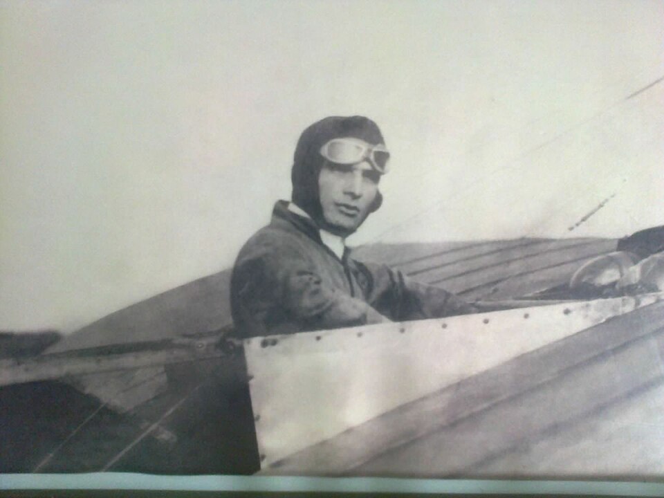 File:Jorge Puflea Piloto.jpg