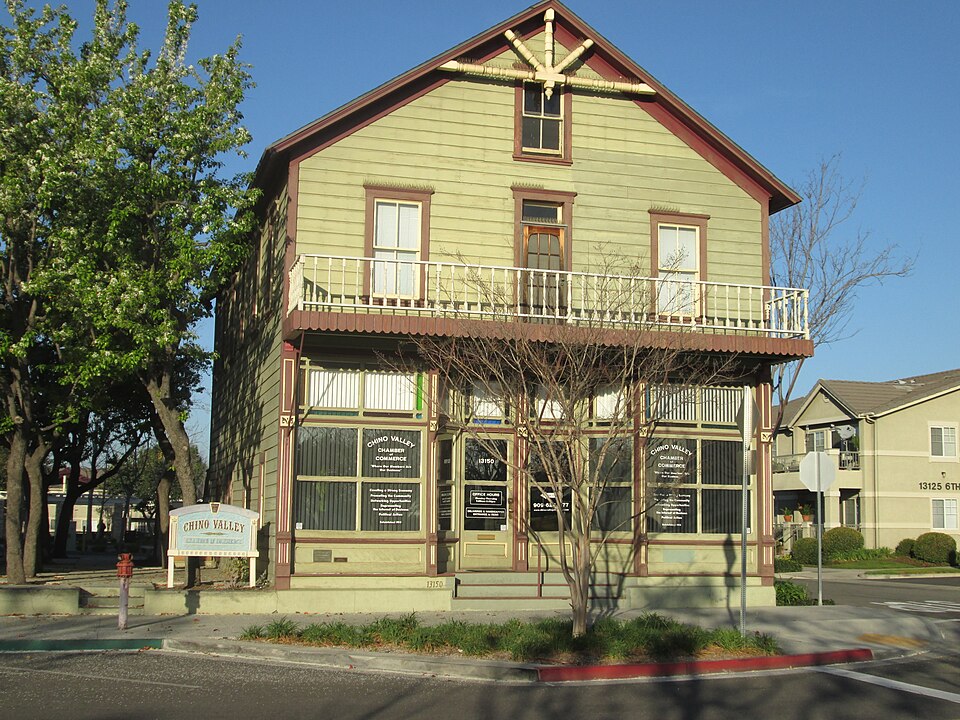 File:Moyse Building Chino CA 2.JPG