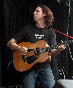 Rodriguez-Seeger performing in 2007