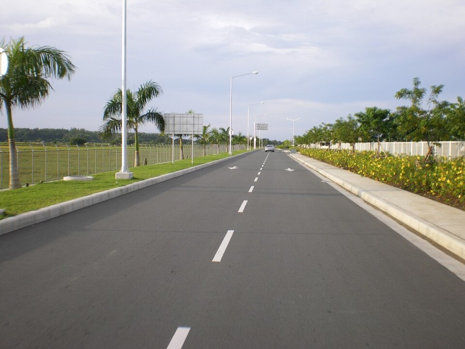 File:Iloilo Airport Access Road.jpg