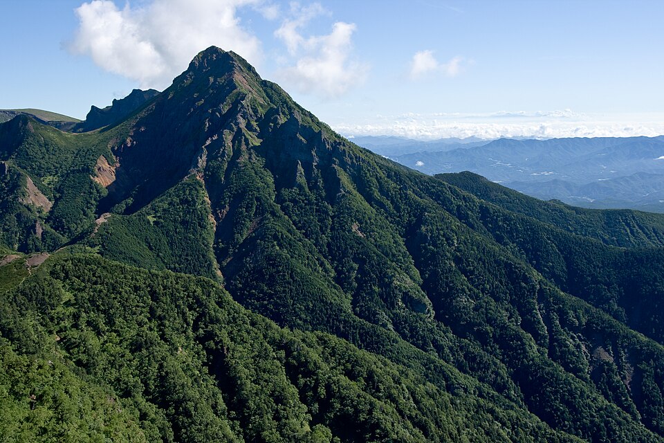 File:Mt.Akadake from Mt.Gongendake 01.jpg