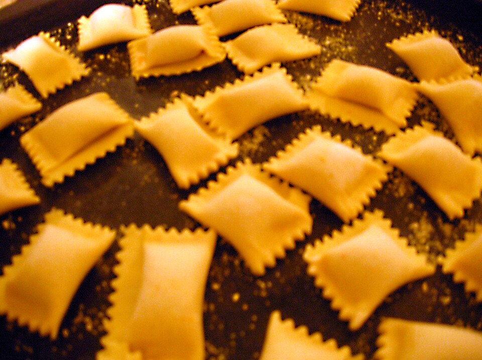 File:Agnolotti.JPG