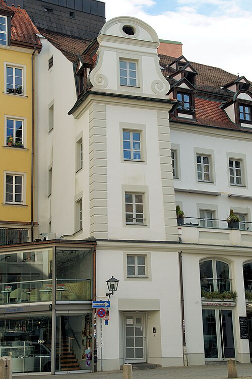 File:Kohlenmarkt 6 Regensburg 2013.JPG