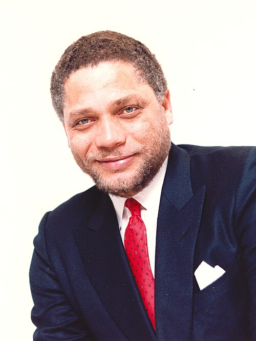 File:Mickey Leland.jpg