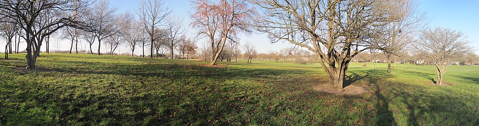 File:Alcott park - milwaukee.jpg