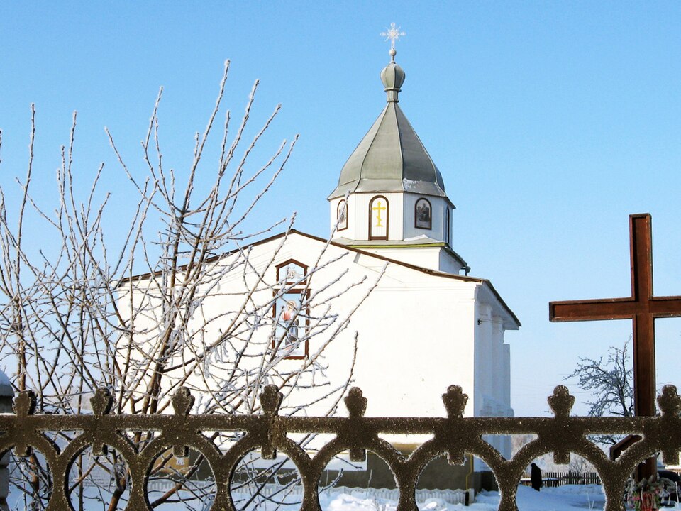 File:Losinovka tr3.JPG