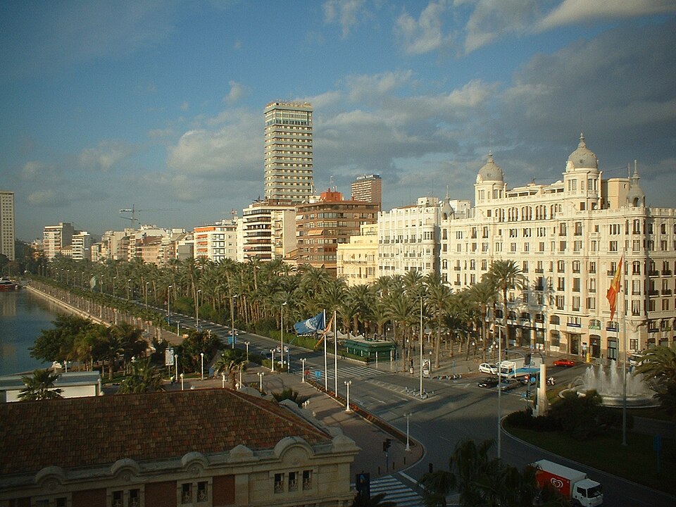 File:Carbonell.jpg