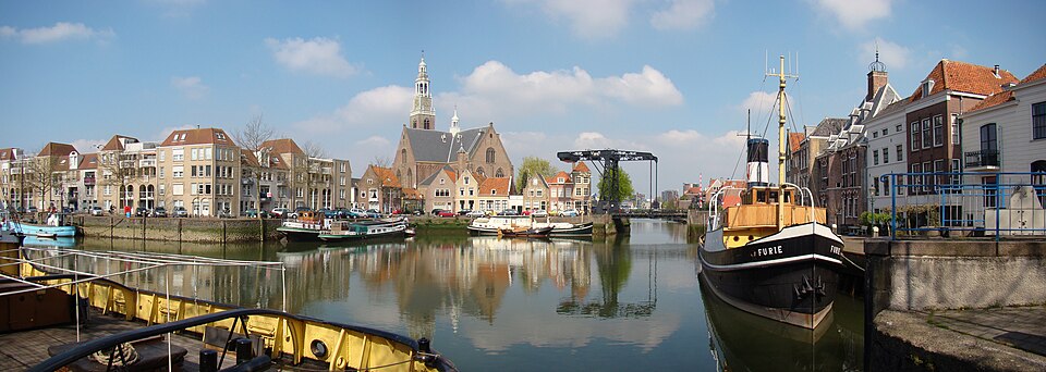 File:Maassluis Panorama 4.JPG
