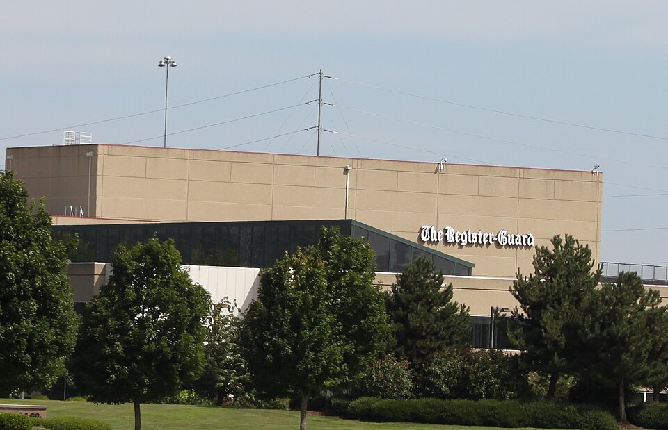 File:Register-Guard building - Eugene Oregon.jpg