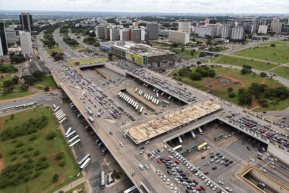 File:Rodoviária do Plano Piloto.jpg