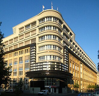 Expressionist architecture – Rudolf Mosse Printing and Publishing Company Building in Berlin, by Erich Mendelsohn (1921–1923)