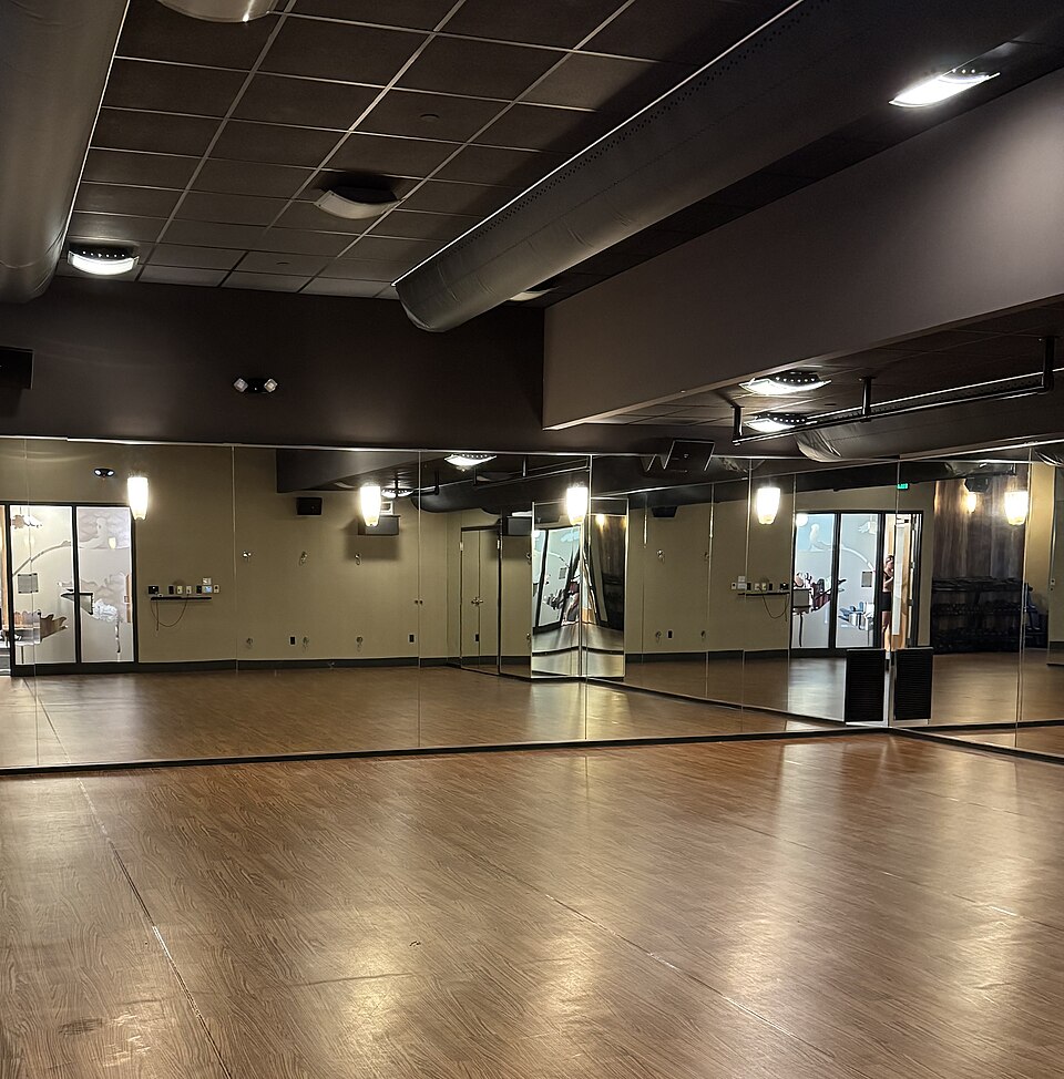 File:CorePower Yoga Studio.jpg