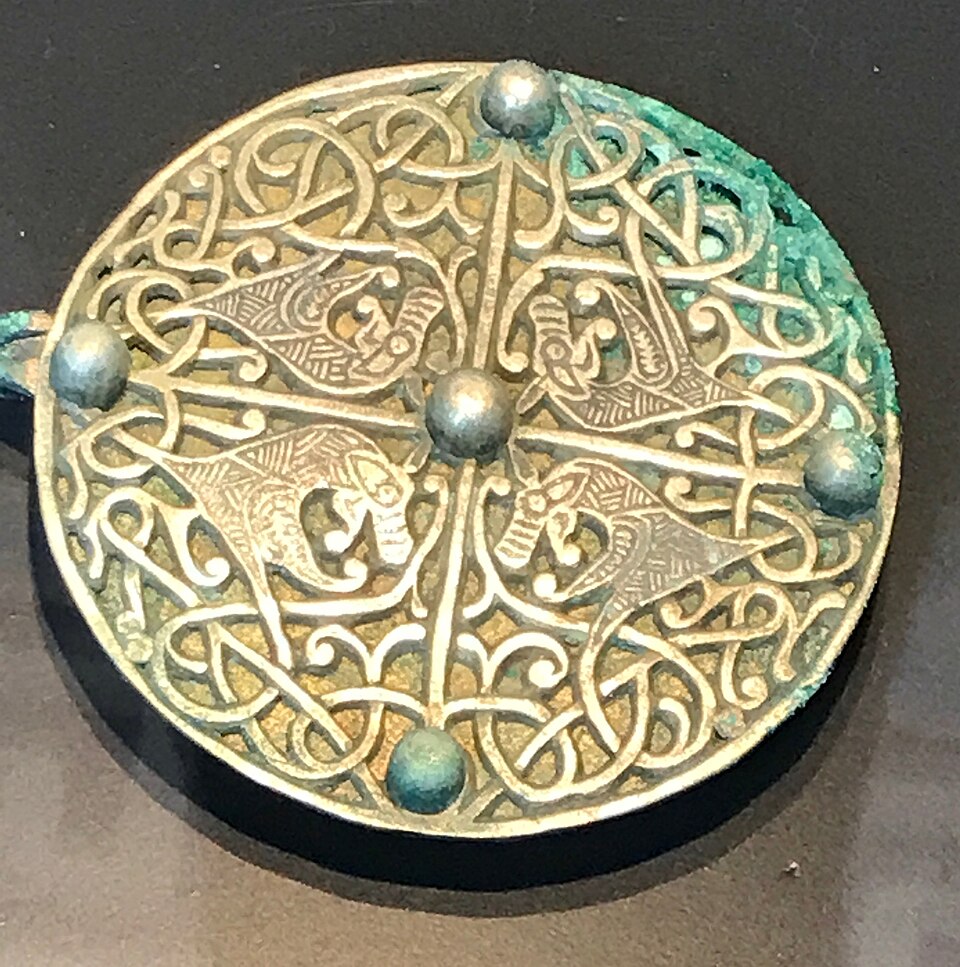 File:Galloway Hoard - Brooch.jpg