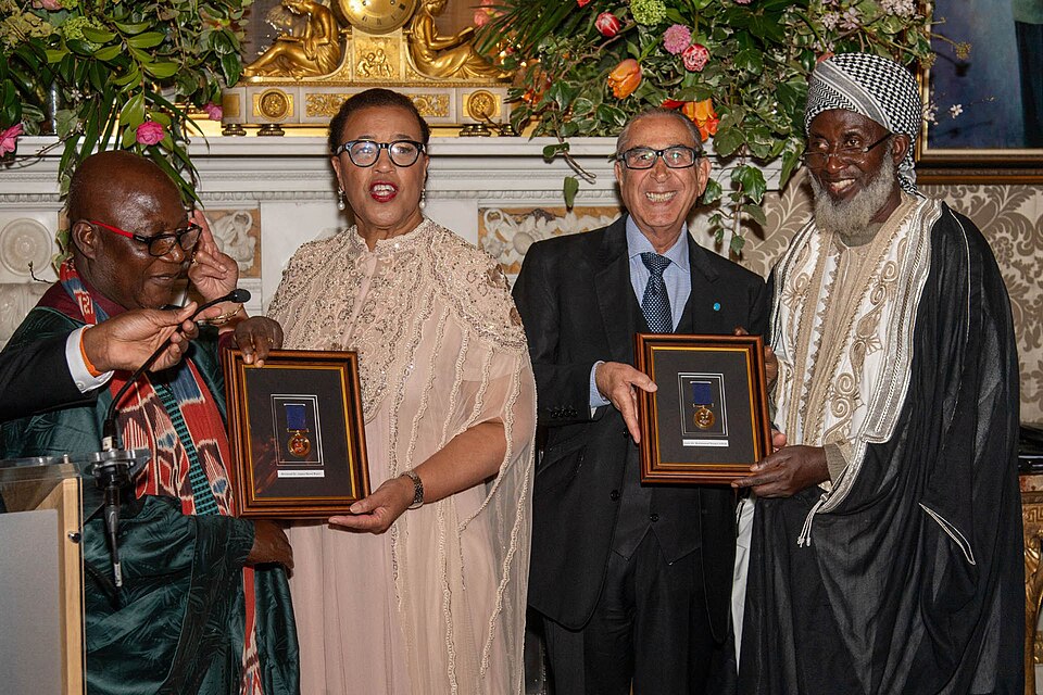 File:Commonwealth Peace Prize 102.jpg