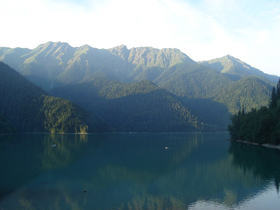 File:RitsaMounts.jpg