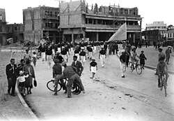 המשלחת האוסטרית בדרכה לאצטדיון, טקס הפתיחה של המכביה השנייה
