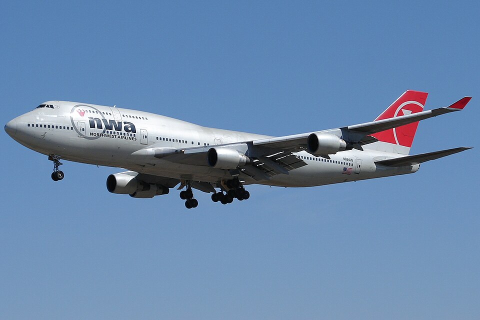 File:The Boeing 747 (3441131089).jpg