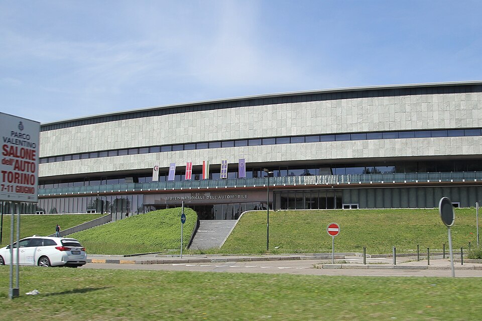 File:Torino, museo nazionale dell'Automobile (02).jpg
