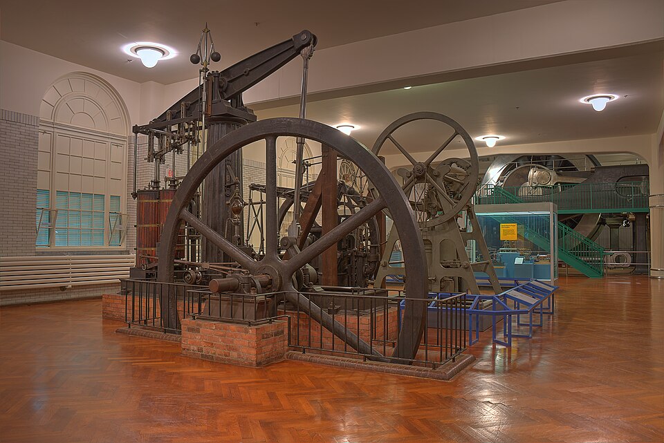File:15 23 1041 ford museum.jpg