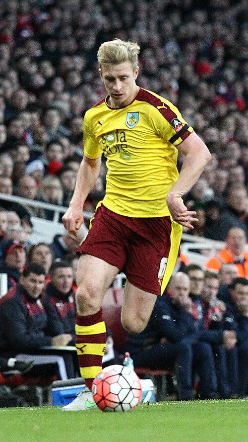 File:Ben Mee (24440984920) (cropped).jpg