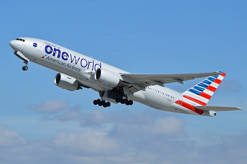 File:Boeing 777-223ER 'N796AN' American Airlines (14067564169).jpg