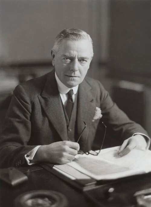 File:George Hamilton in 1936.jpg