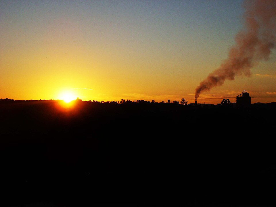 File:Por do sol em Barroso-2009.jpg