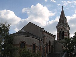 The church in Saint-Jean-de-la-Ruelle