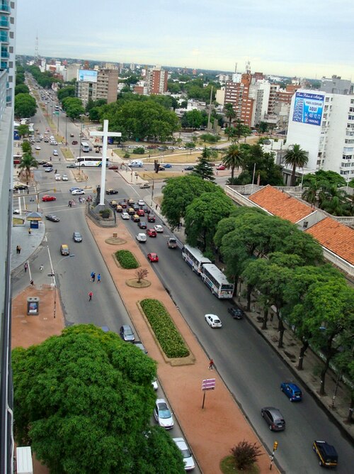 File:BulevarGralArtigas.jpg