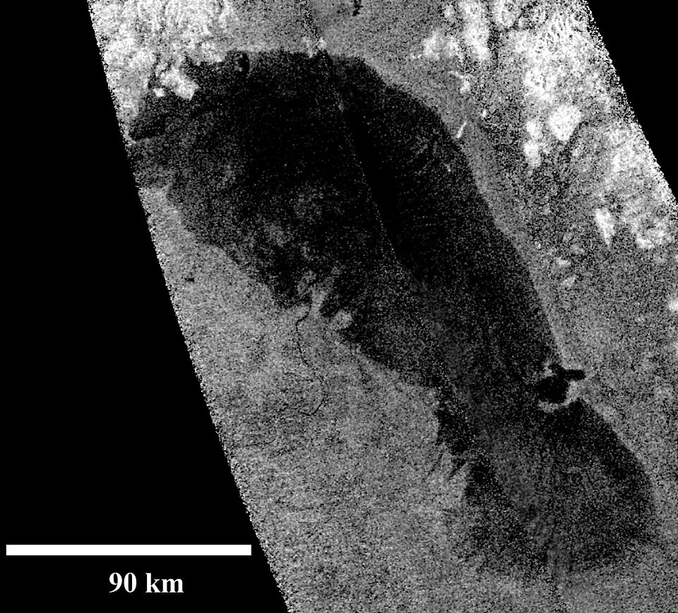 File:Cassini-OntarioLacus-RADAR.jpg