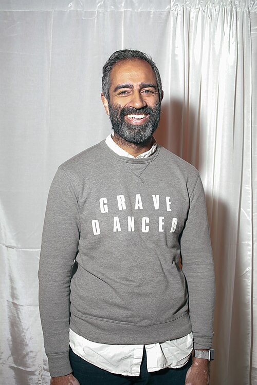 File:Amol Sarva 2019.jpg