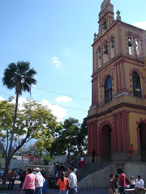 File:Basilica de Guadalupe Monterrey 06.jpg