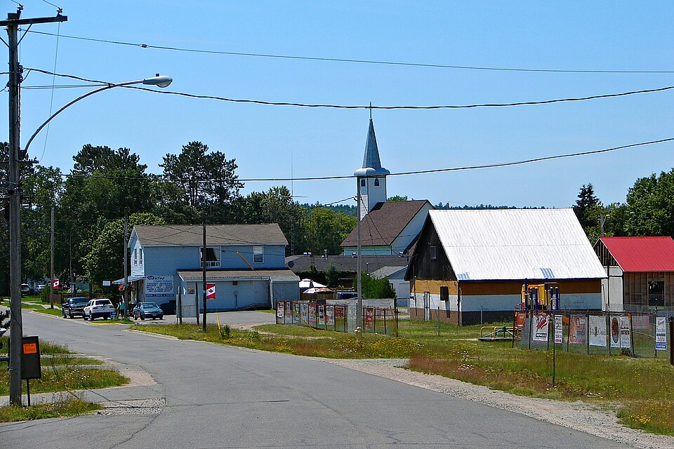 File:Massey ON 2.JPG