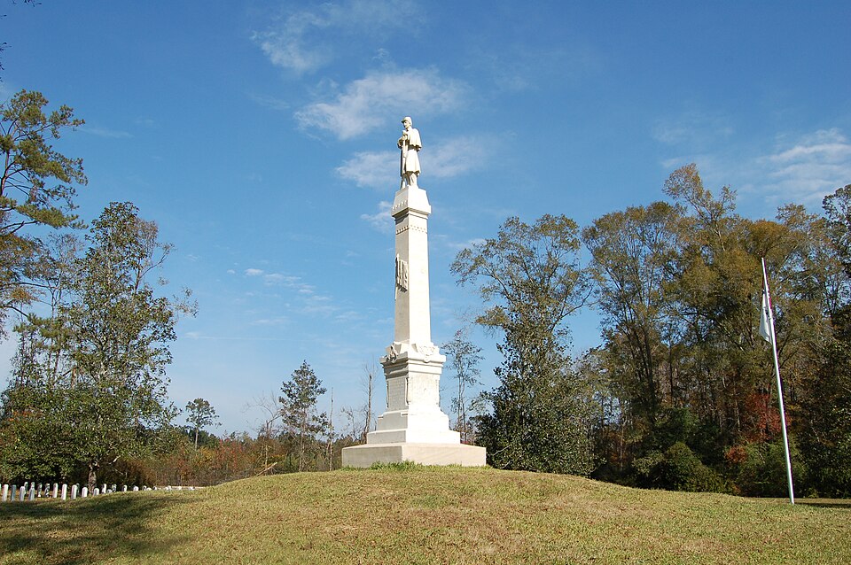 File:TangicampMooreMonumentWM.JPG