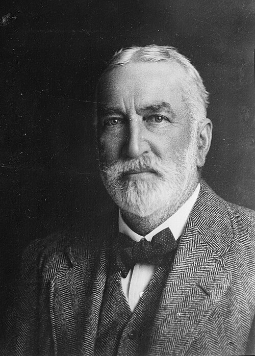 File:James Glenny Wilson, ca 1910.jpg