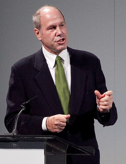 File:MichaelEisnerOct10.jpg