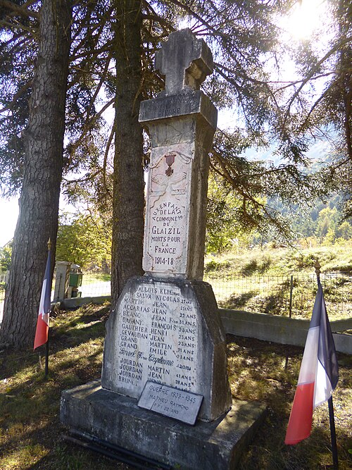 File:Monuments aux morts du Glaizil.jpg
