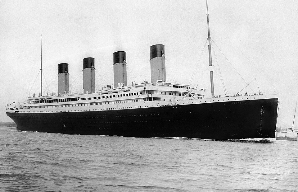 File:RMS Titanic 3 (cropped).jpg