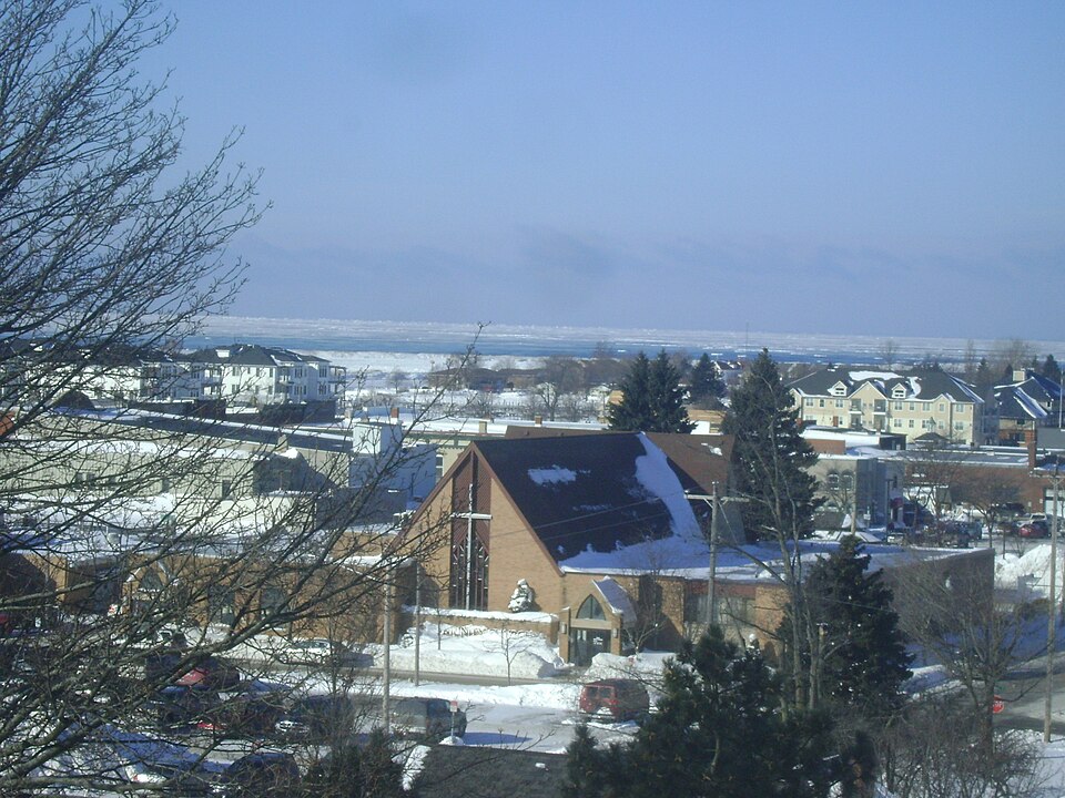 File:Ludington Feb 26, 2015.JPG