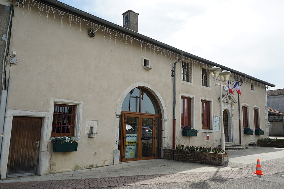 File:Méreville mairie 83709.jpg